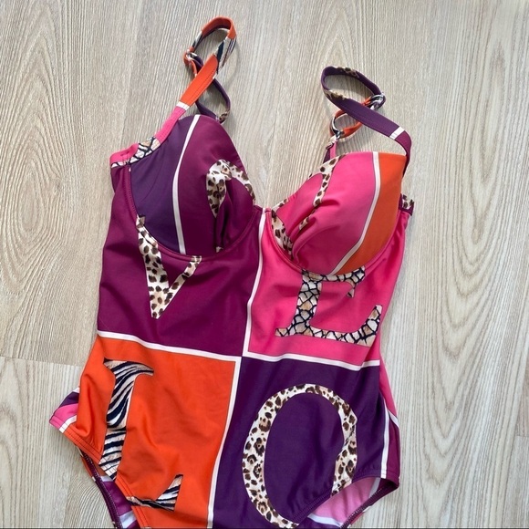Rasurel Pink & Purple LOVE Animal Print Swimsuit | Color Block | Size 4 B Cup - Picture 2 of 4